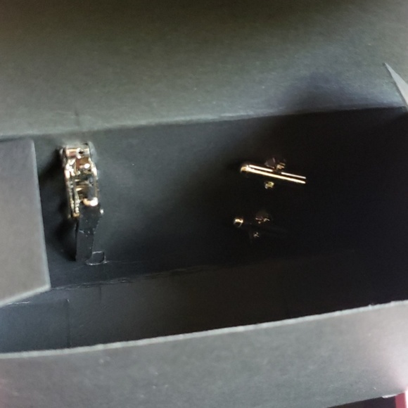 Cufflinks - Picture 2 of 3